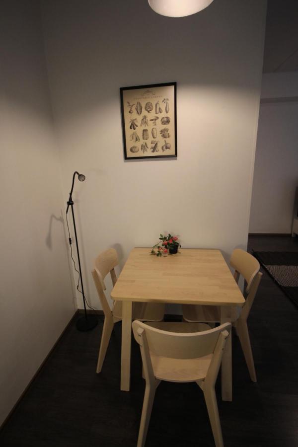 Majoitusykkoenen Apartment Raahe Ngoại thất bức ảnh