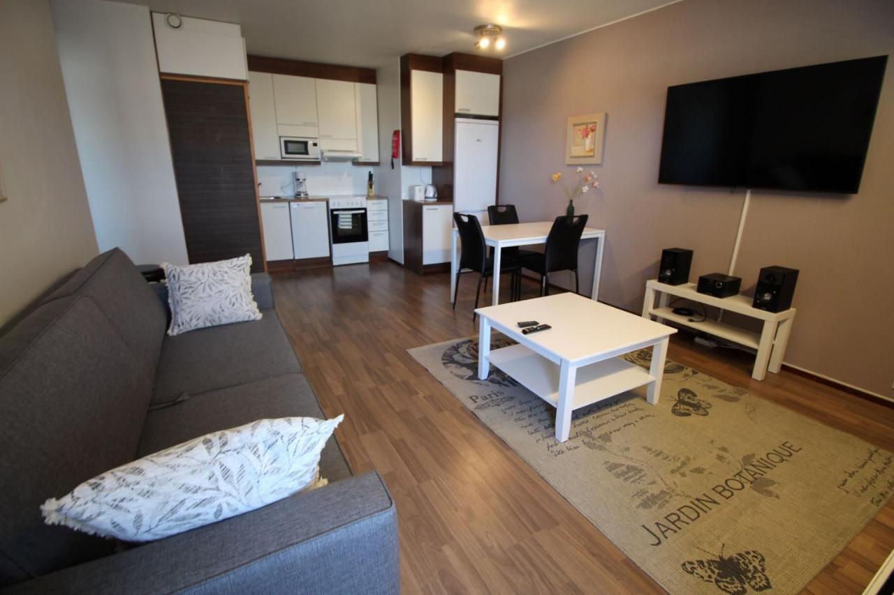 Majoitusykkoenen Apartment Raahe Ngoại thất bức ảnh