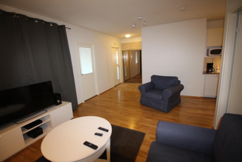 Majoitusykkoenen Apartment Raahe Phòng bức ảnh