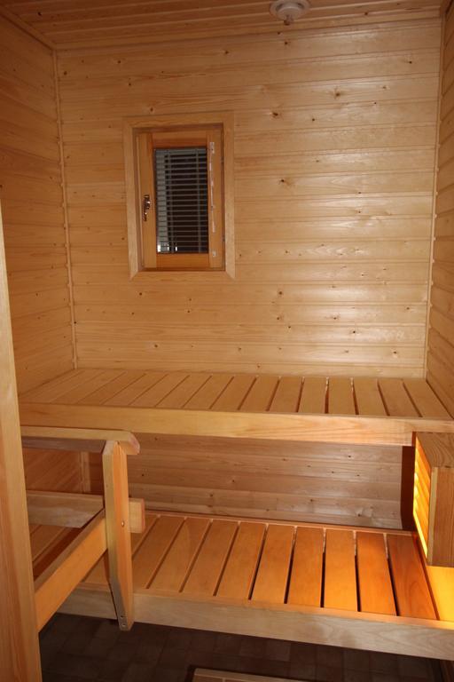 Majoitusykkoenen Apartment Raahe Phòng bức ảnh