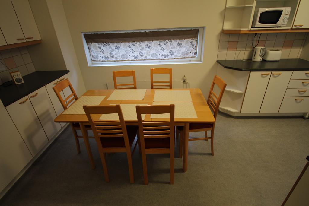 Majoitusykkoenen Apartment Raahe Ngoại thất bức ảnh